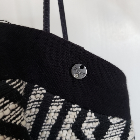 New with tags! Guess Black and White Pattern Dress - Picture 7 of 9